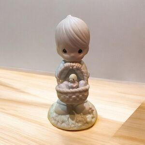 Precious Moments Wishing You a Basket Full of Blessings Figurine
